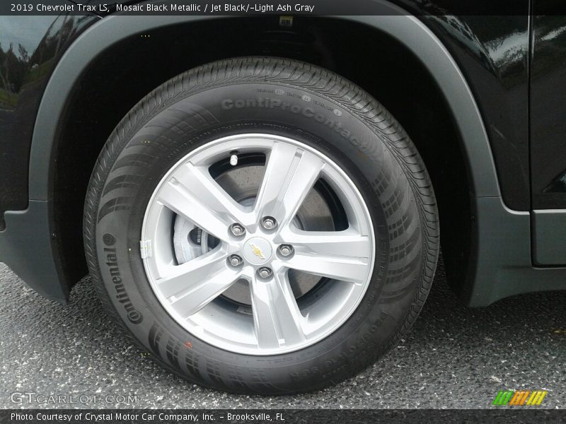 Mosaic Black Metallic / Jet Black/­Light Ash Gray 2019 Chevrolet Trax LS