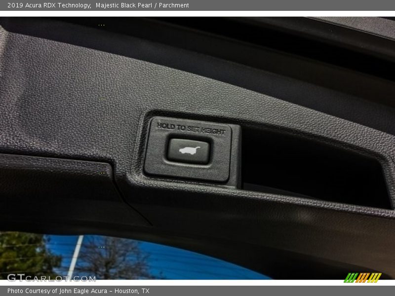 Majestic Black Pearl / Parchment 2019 Acura RDX Technology