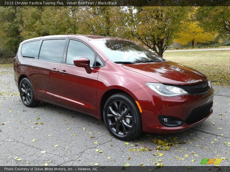 Velvet Red Pearl / Black/Black 2019 Chrysler Pacifica Touring Plus
