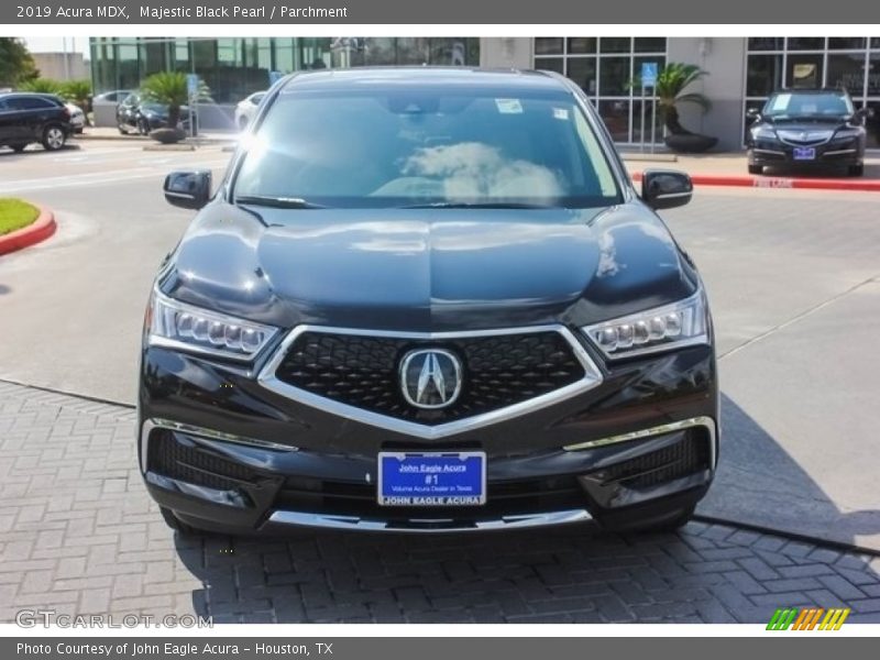 Majestic Black Pearl / Parchment 2019 Acura MDX