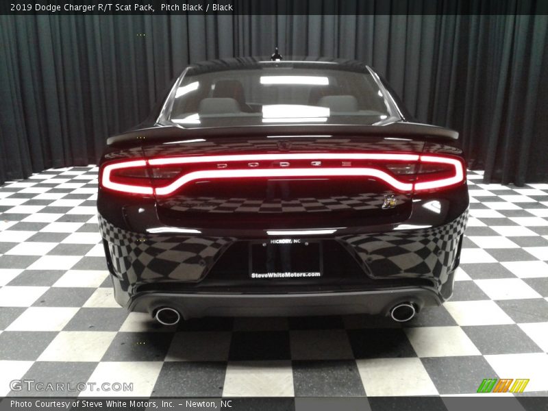Pitch Black / Black 2019 Dodge Charger R/T Scat Pack