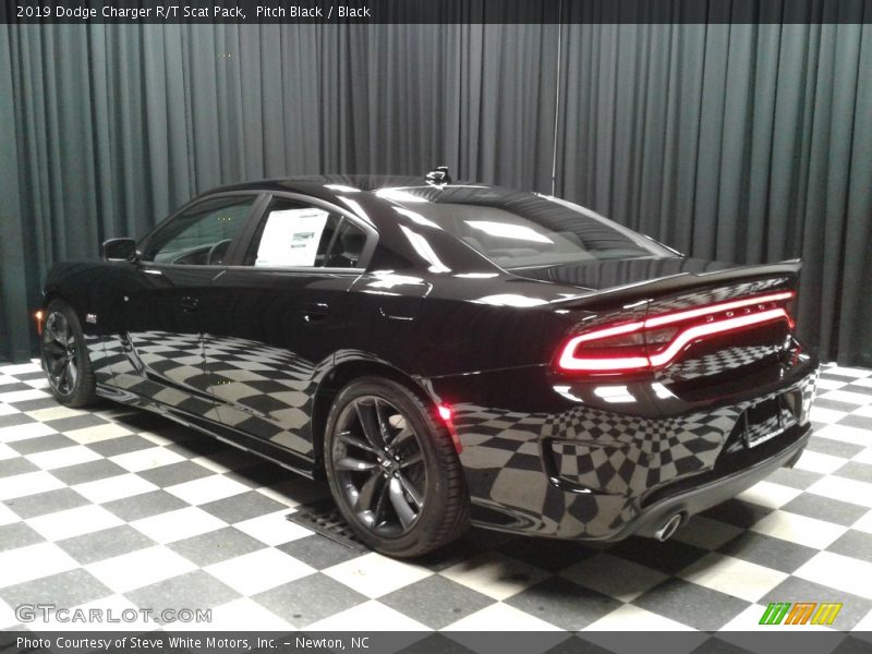 Pitch Black / Black 2019 Dodge Charger R/T Scat Pack