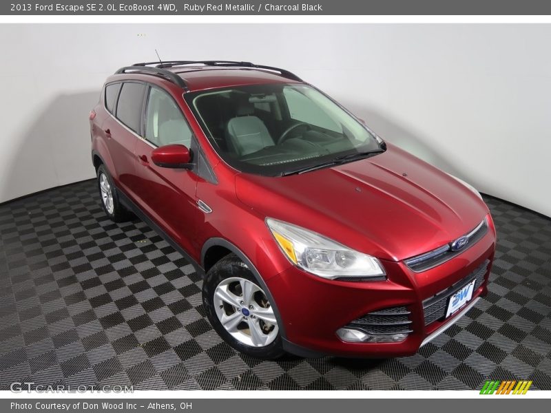 Ruby Red Metallic / Charcoal Black 2013 Ford Escape SE 2.0L EcoBoost 4WD
