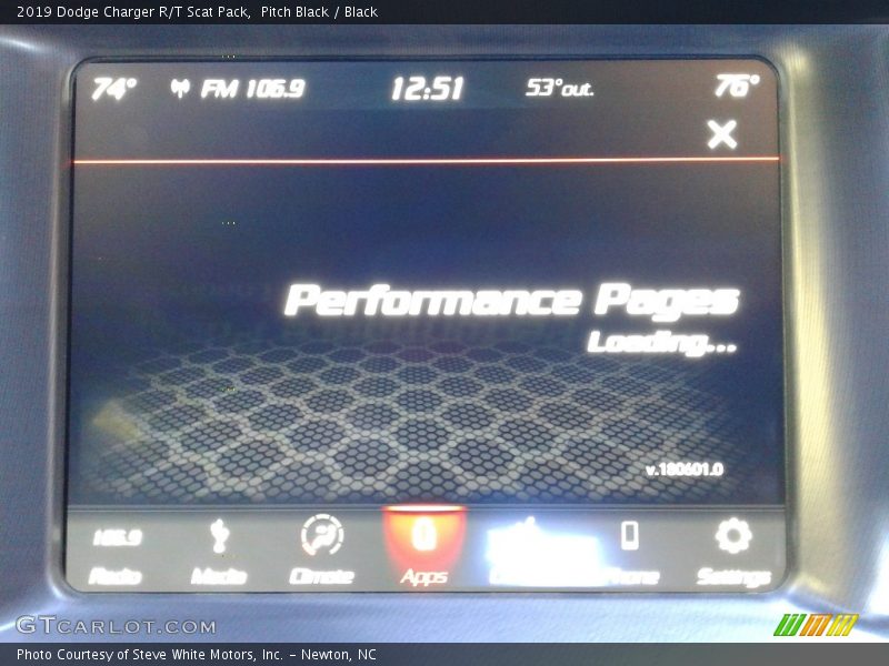 Controls of 2019 Charger R/T Scat Pack
