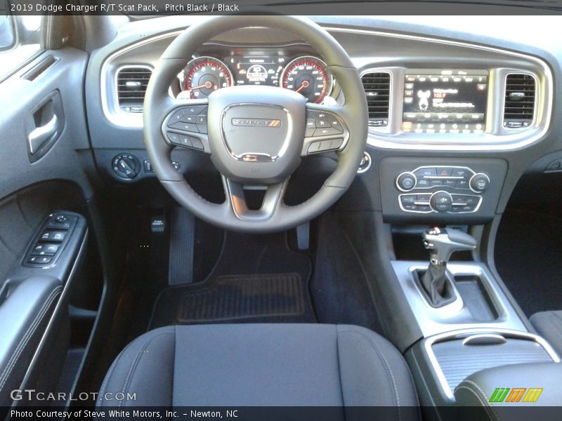 Pitch Black / Black 2019 Dodge Charger R/T Scat Pack