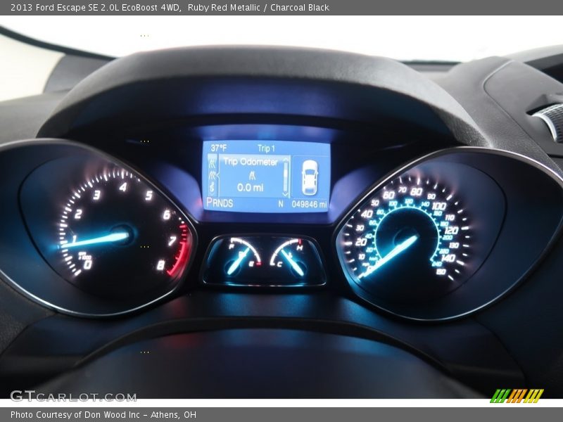 Ruby Red Metallic / Charcoal Black 2013 Ford Escape SE 2.0L EcoBoost 4WD