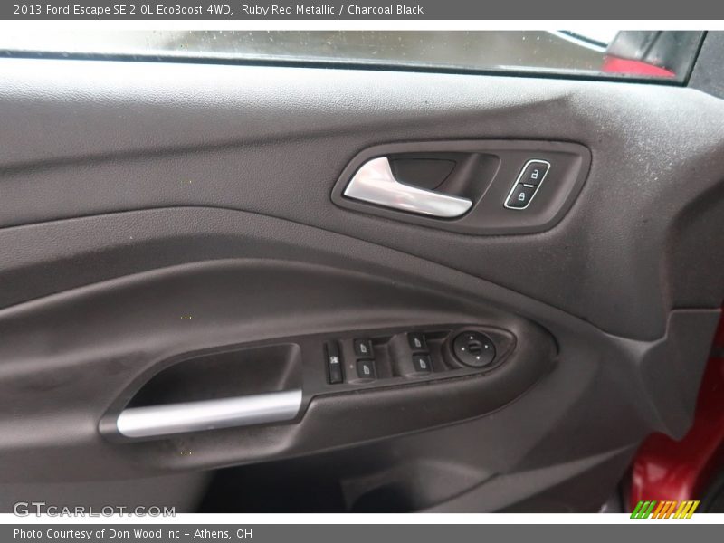 Ruby Red Metallic / Charcoal Black 2013 Ford Escape SE 2.0L EcoBoost 4WD