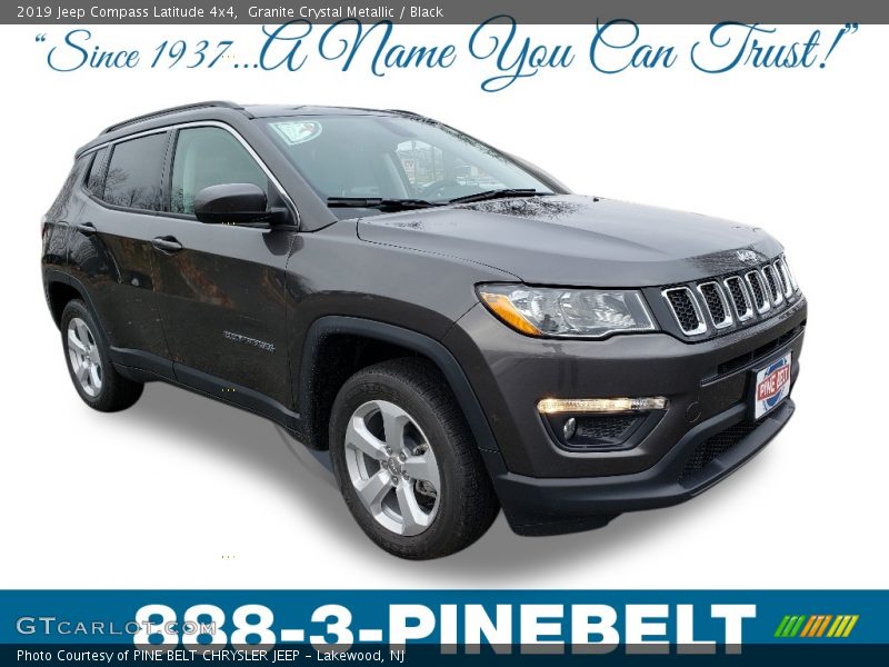 Granite Crystal Metallic / Black 2019 Jeep Compass Latitude 4x4