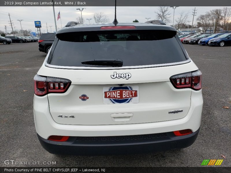 White / Black 2019 Jeep Compass Latitude 4x4