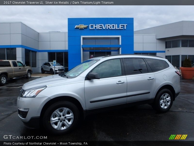 Silver Ice Metallic / Dark Titanium/Light Titanium 2017 Chevrolet Traverse LS