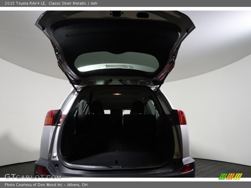 Classic Silver Metallic / Ash 2015 Toyota RAV4 LE
