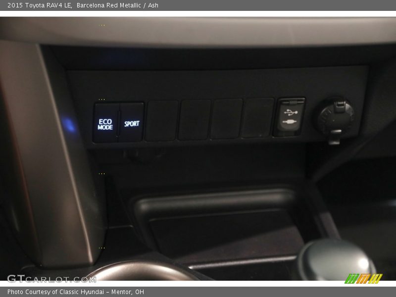 Barcelona Red Metallic / Ash 2015 Toyota RAV4 LE