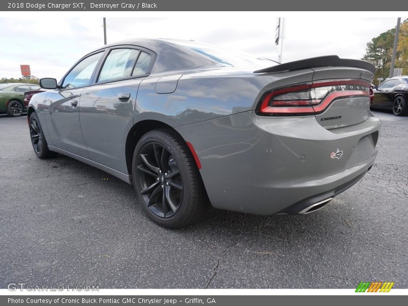 Destroyer Gray / Black 2018 Dodge Charger SXT