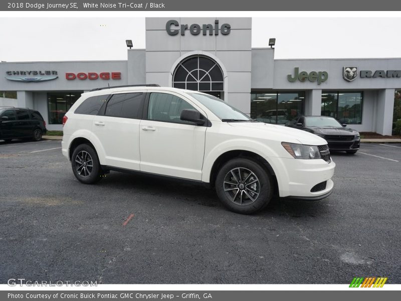 White Noise Tri-Coat / Black 2018 Dodge Journey SE