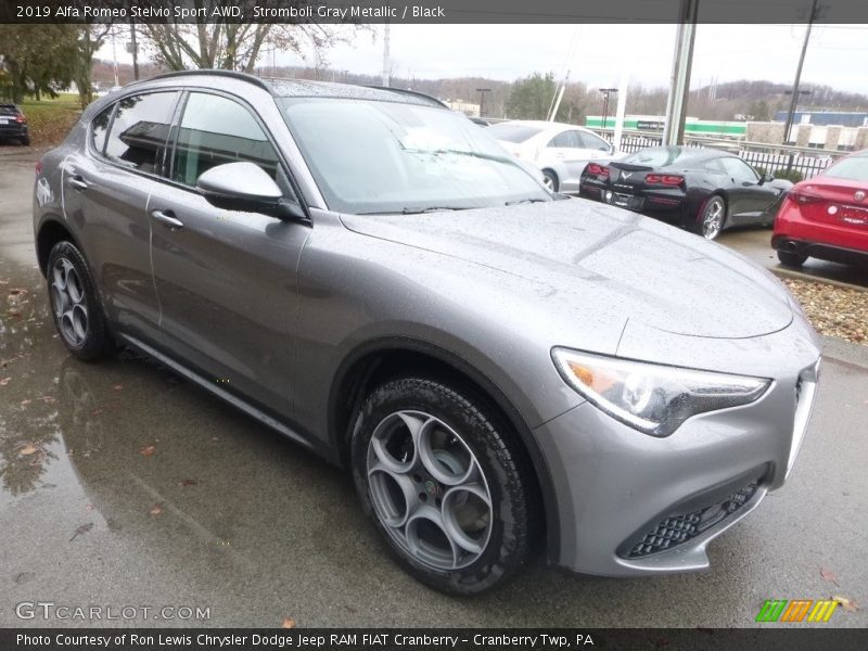 Stromboli Gray Metallic / Black 2019 Alfa Romeo Stelvio Sport AWD