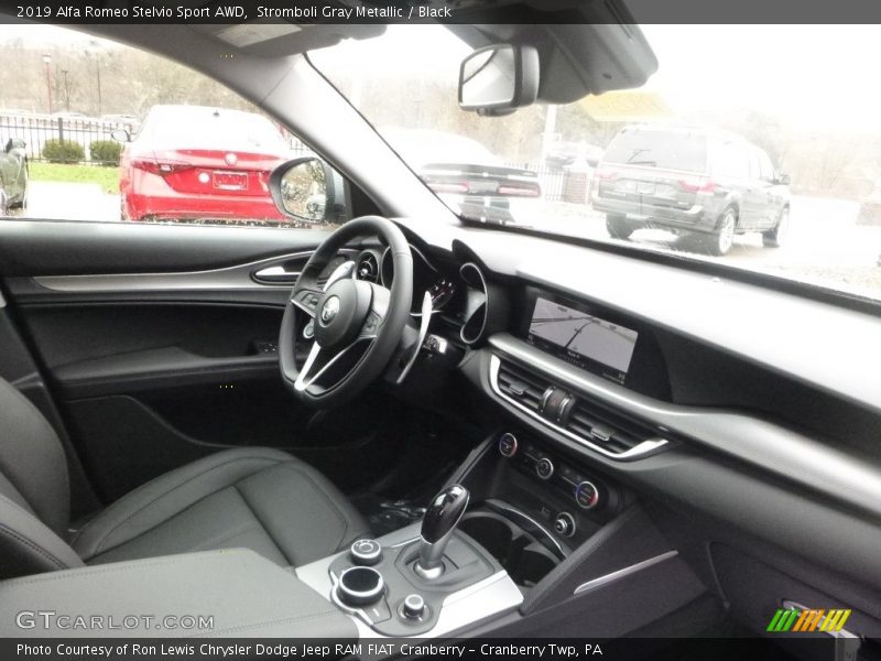 Stromboli Gray Metallic / Black 2019 Alfa Romeo Stelvio Sport AWD