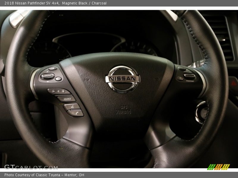 Magnetic Black / Charcoal 2018 Nissan Pathfinder SV 4x4