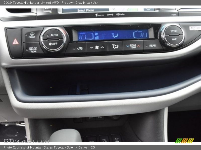 Predawn Gray Mica / Ash 2019 Toyota Highlander Limited AWD