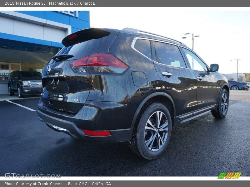 Magnetic Black / Charcoal 2018 Nissan Rogue SL