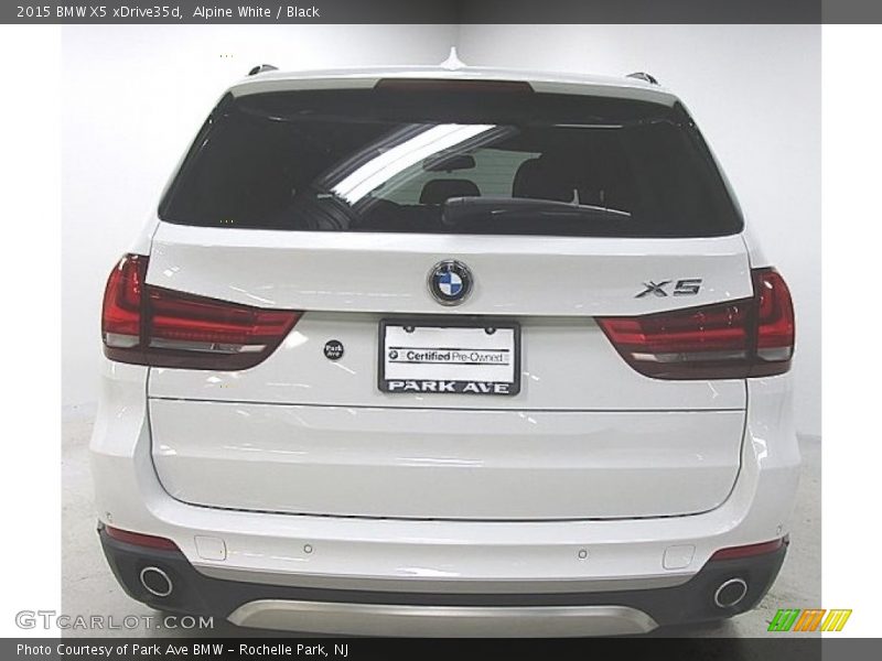 Alpine White / Black 2015 BMW X5 xDrive35d