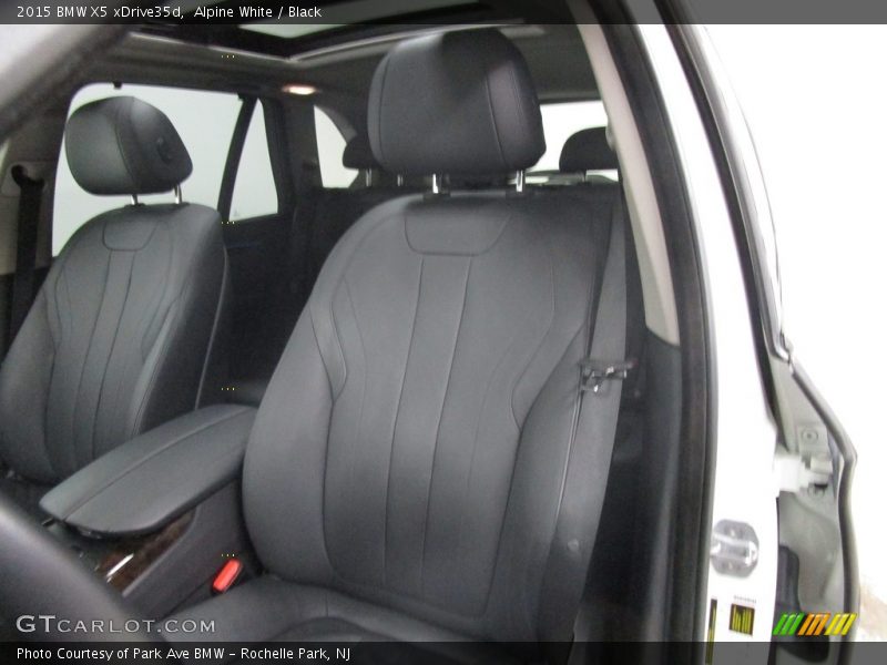 Alpine White / Black 2015 BMW X5 xDrive35d
