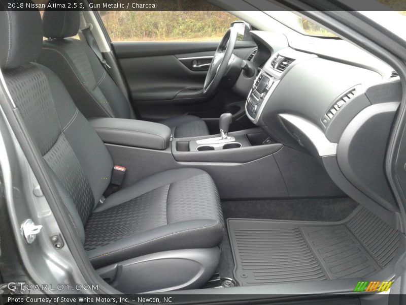 Gun Metallic / Charcoal 2018 Nissan Altima 2.5 S