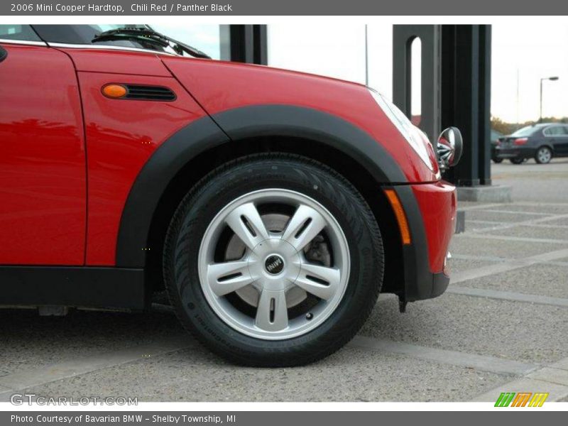 Chili Red / Panther Black 2006 Mini Cooper Hardtop