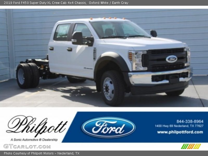 Oxford White / Earth Gray 2019 Ford F450 Super Duty XL Crew Cab 4x4 Chassis