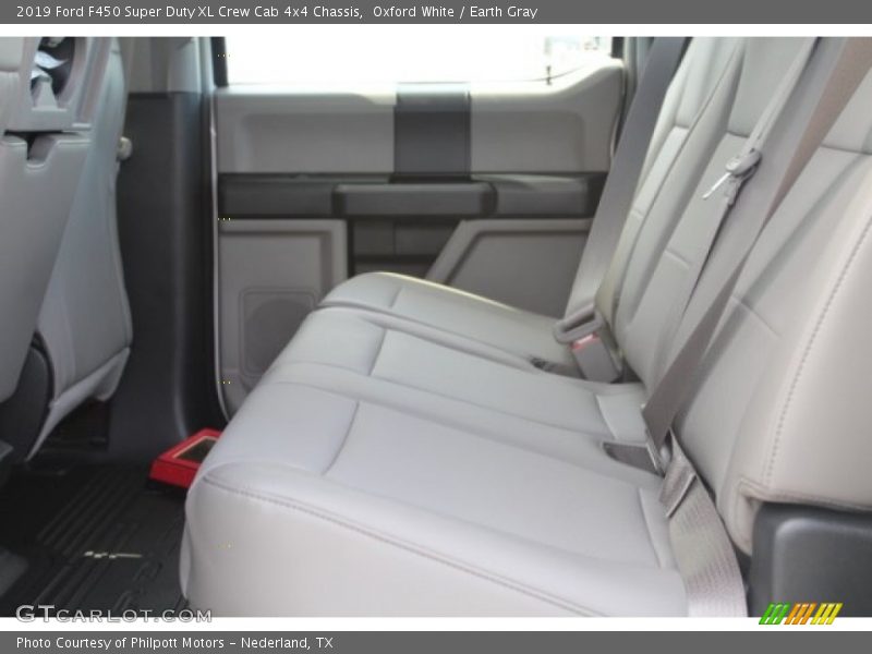 Oxford White / Earth Gray 2019 Ford F450 Super Duty XL Crew Cab 4x4 Chassis