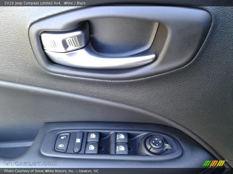 White / Black 2019 Jeep Compass Limited 4x4