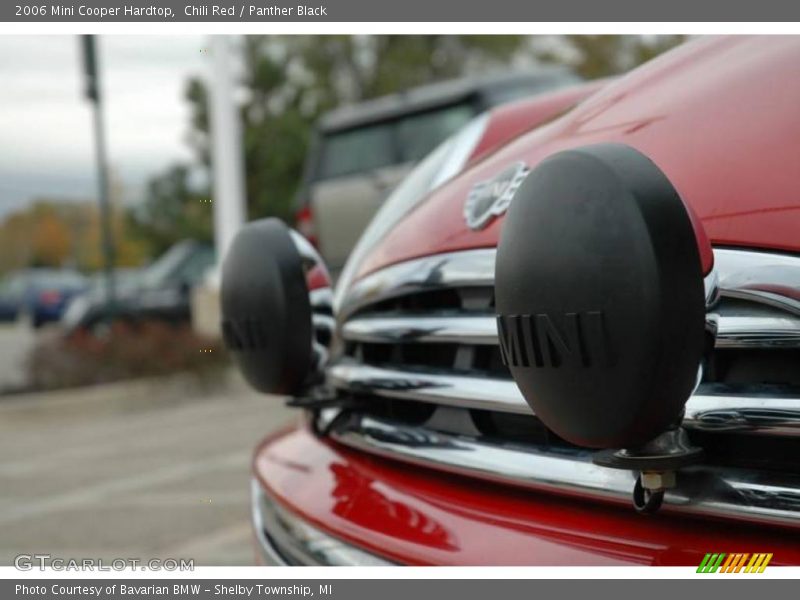 Chili Red / Panther Black 2006 Mini Cooper Hardtop