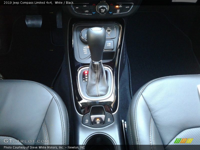 White / Black 2019 Jeep Compass Limited 4x4