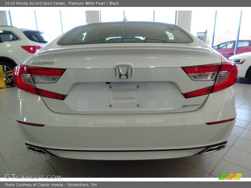 Platinum White Pearl / Black 2019 Honda Accord Sport Sedan