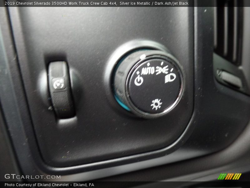 Silver Ice Metallic / Dark Ash/Jet Black 2019 Chevrolet Silverado 3500HD Work Truck Crew Cab 4x4