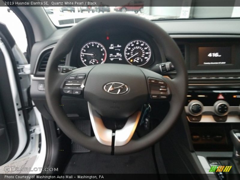 Quartz White Pearl / Black 2019 Hyundai Elantra SE