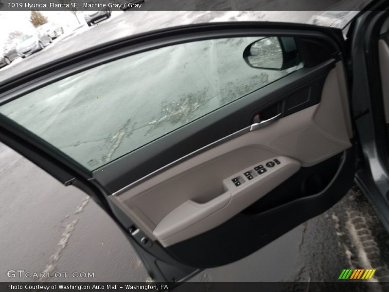Machine Gray / Gray 2019 Hyundai Elantra SE