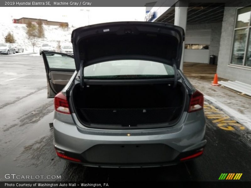 Machine Gray / Gray 2019 Hyundai Elantra SE