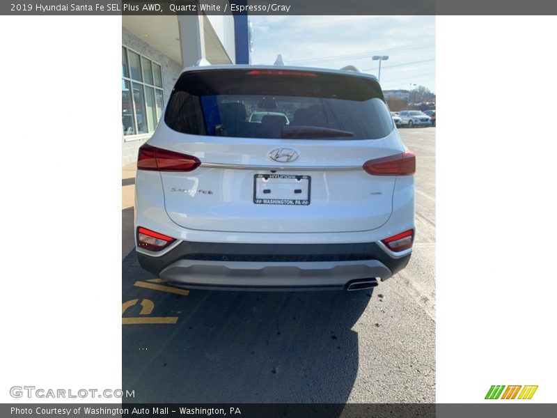 Quartz White / Espresso/Gray 2019 Hyundai Santa Fe SEL Plus AWD