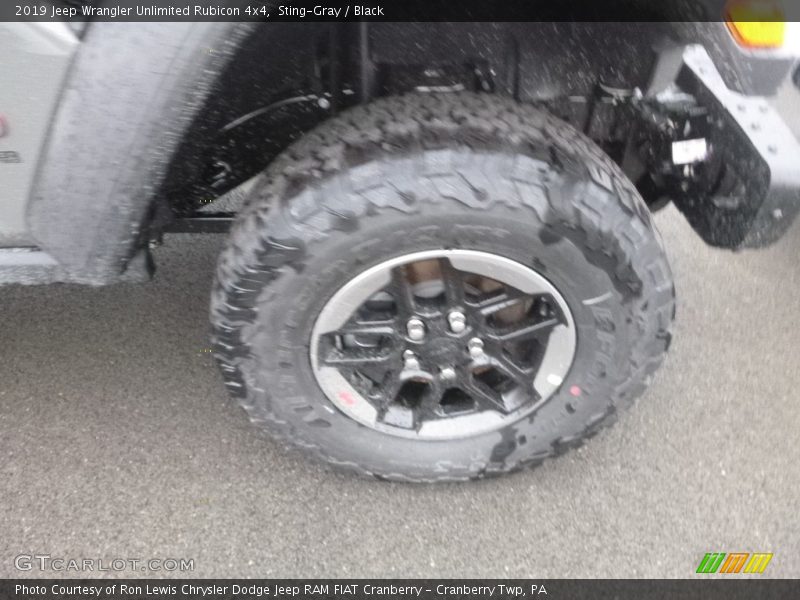 Sting-Gray / Black 2019 Jeep Wrangler Unlimited Rubicon 4x4