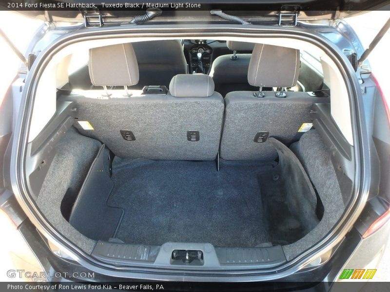 Tuxedo Black / Medium Light Stone 2014 Ford Fiesta SE Hatchback