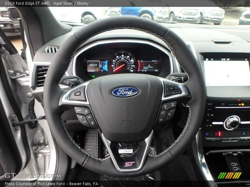  2019 Edge ST AWD Steering Wheel