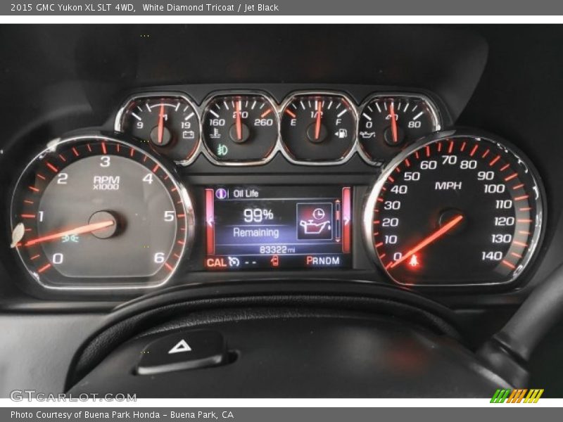 White Diamond Tricoat / Jet Black 2015 GMC Yukon XL SLT 4WD