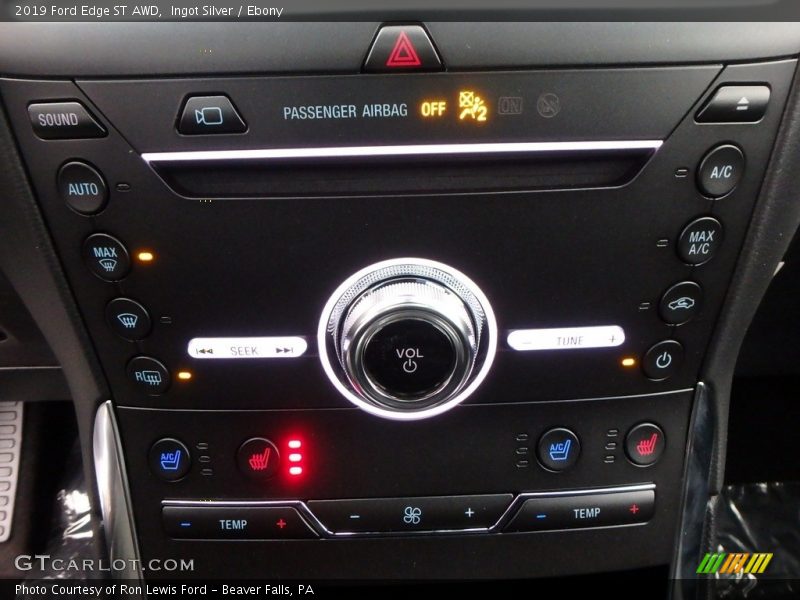 Controls of 2019 Edge ST AWD