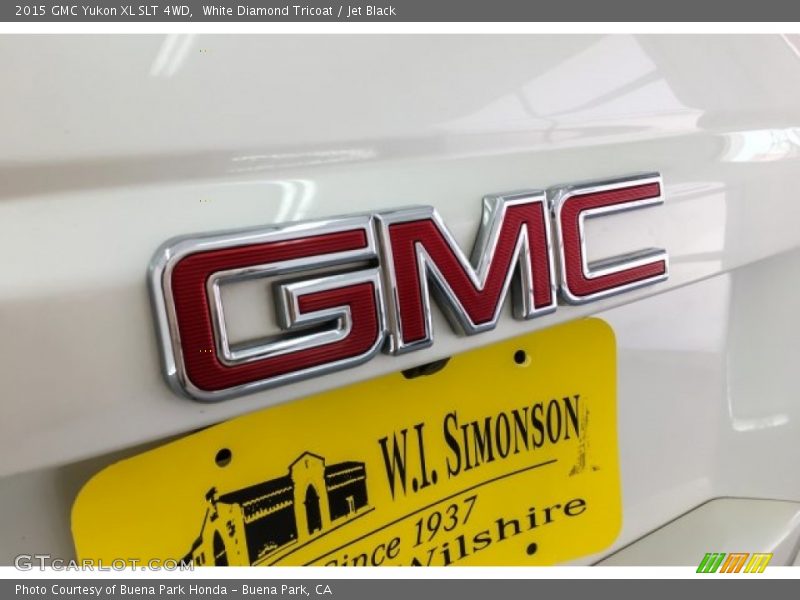 White Diamond Tricoat / Jet Black 2015 GMC Yukon XL SLT 4WD