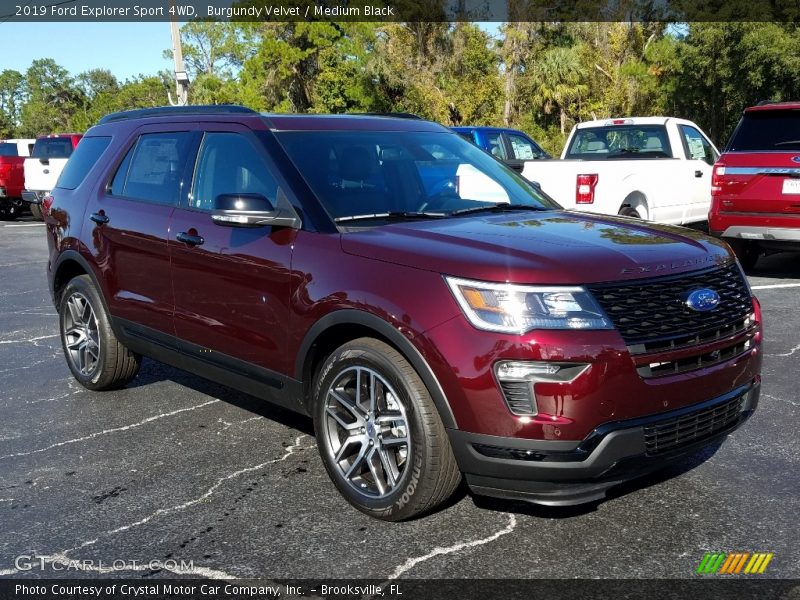 Front 3/4 View of 2019 Explorer Sport 4WD