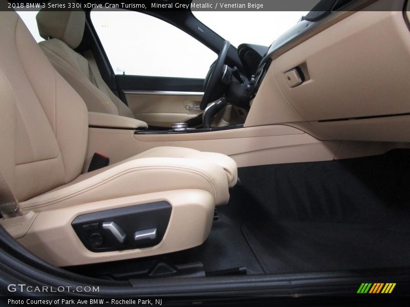 Mineral Grey Metallic / Venetian Beige 2018 BMW 3 Series 330i xDrive Gran Turismo