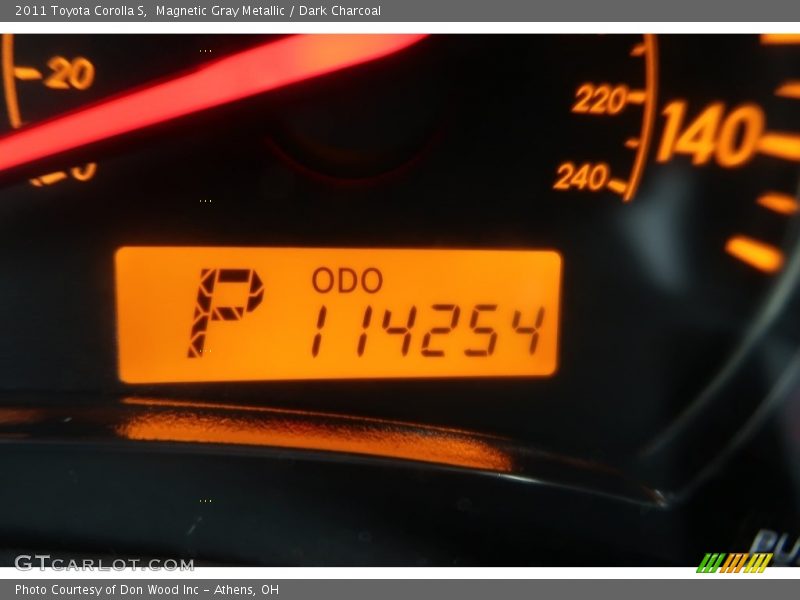 Magnetic Gray Metallic / Dark Charcoal 2011 Toyota Corolla S