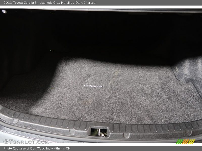 Magnetic Gray Metallic / Dark Charcoal 2011 Toyota Corolla S