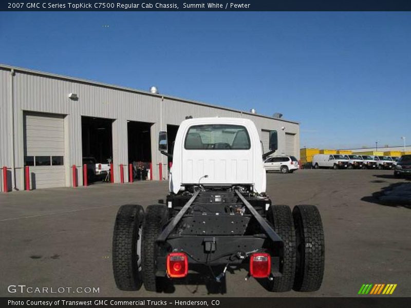 Summit White / Pewter 2007 GMC C Series TopKick C7500 Regular Cab Chassis