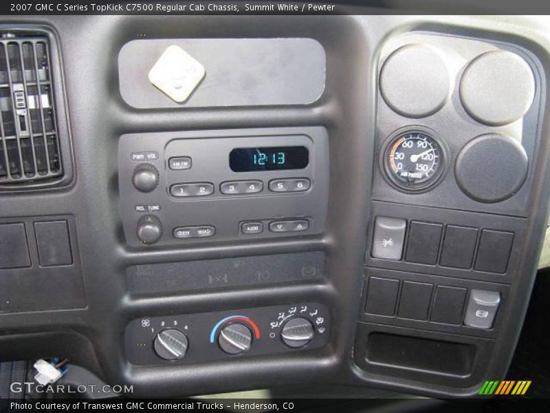 Summit White / Pewter 2007 GMC C Series TopKick C7500 Regular Cab Chassis